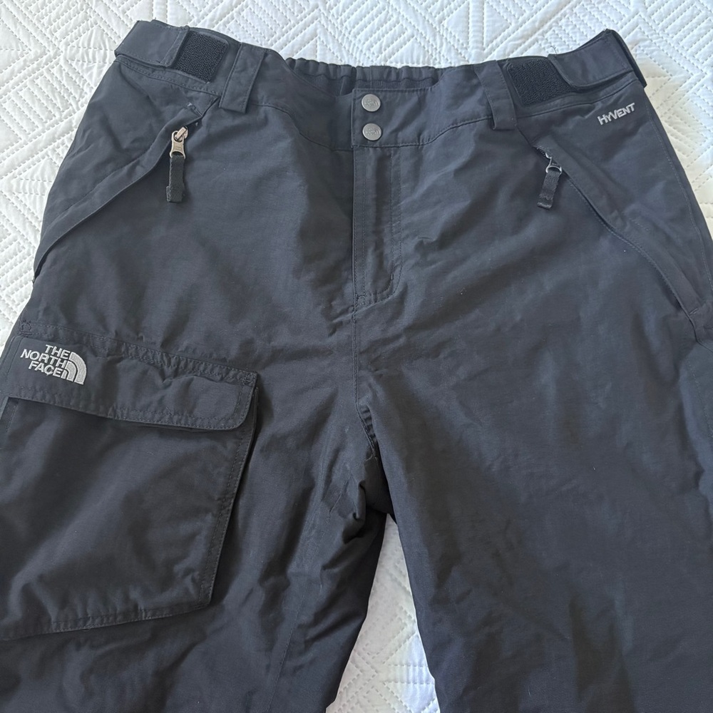 The North Face HyVent Women’s Snow Pants Large Black Insulated Ski Snowboard